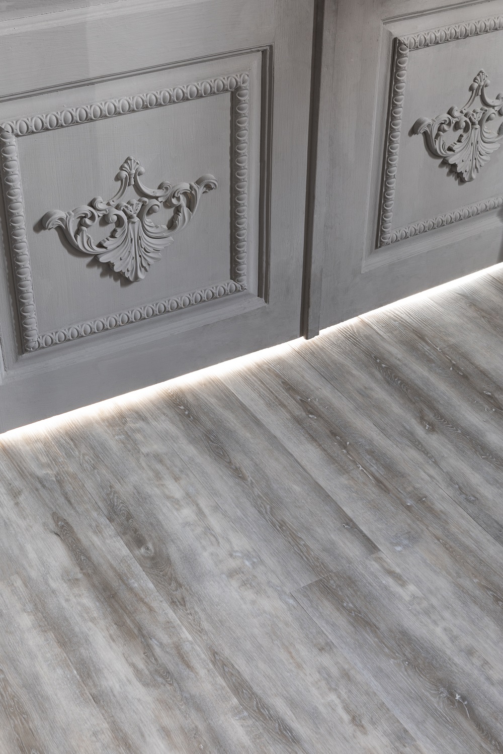 

Виниловый пол Vinilam click 4 mm Дуб Байер 511001 замковой