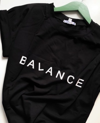 

Футболка женская Balance черная 48-50 B103