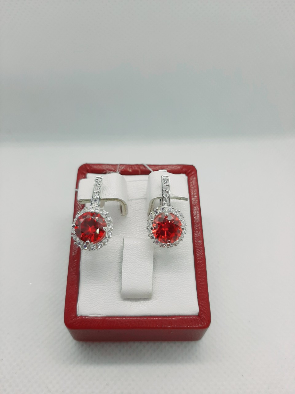 

Серьги серебряные Silver-Eldorado Бутон2 гранат