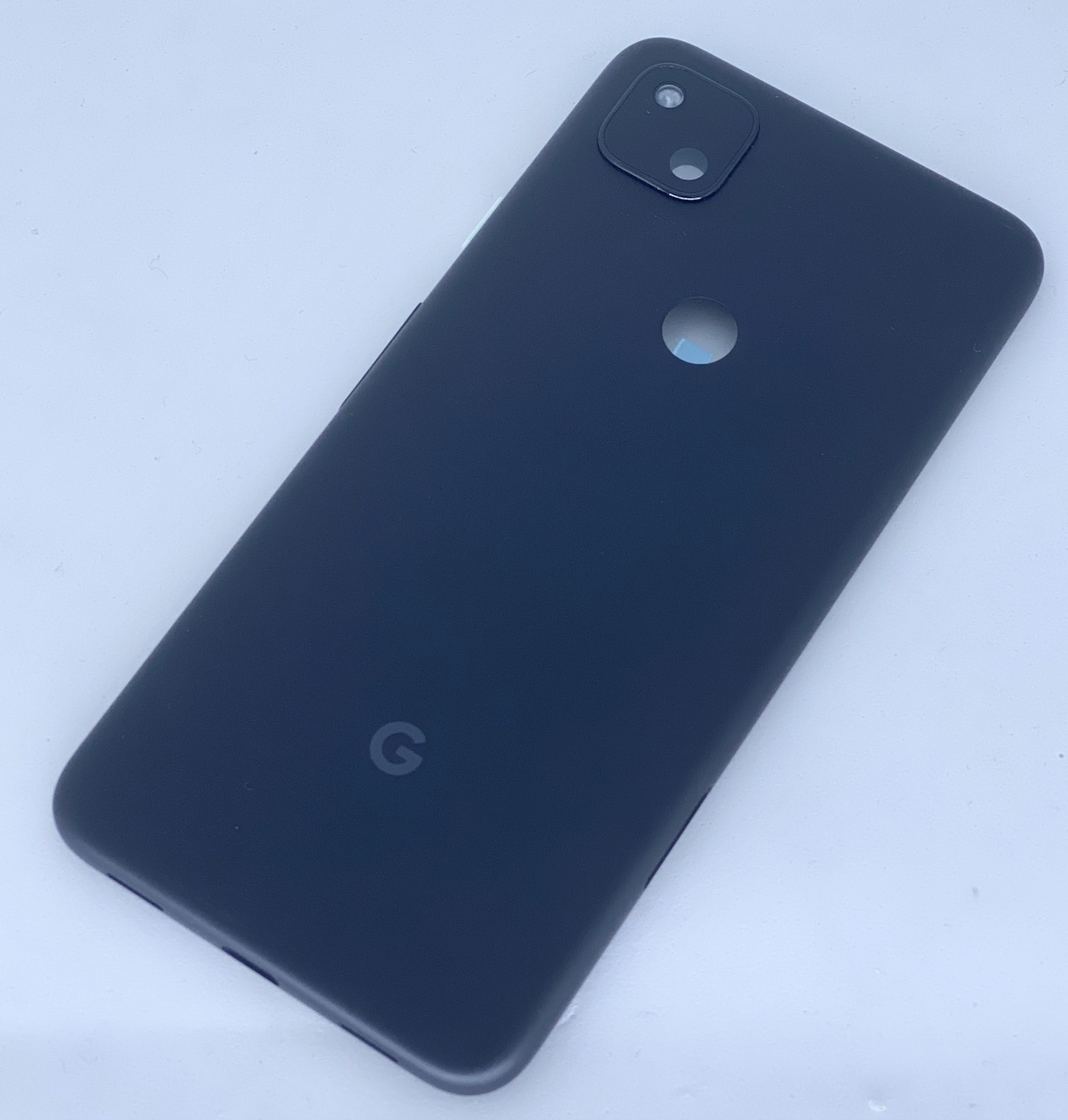 

Задняя крышка Google Pixel 4a, черная, оригинал (Китай) + стекло камеры, Original (PRC)