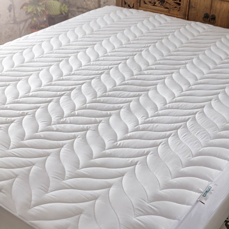

Наматрасник - чехол Othello - Lovera Comfort 180*200+30