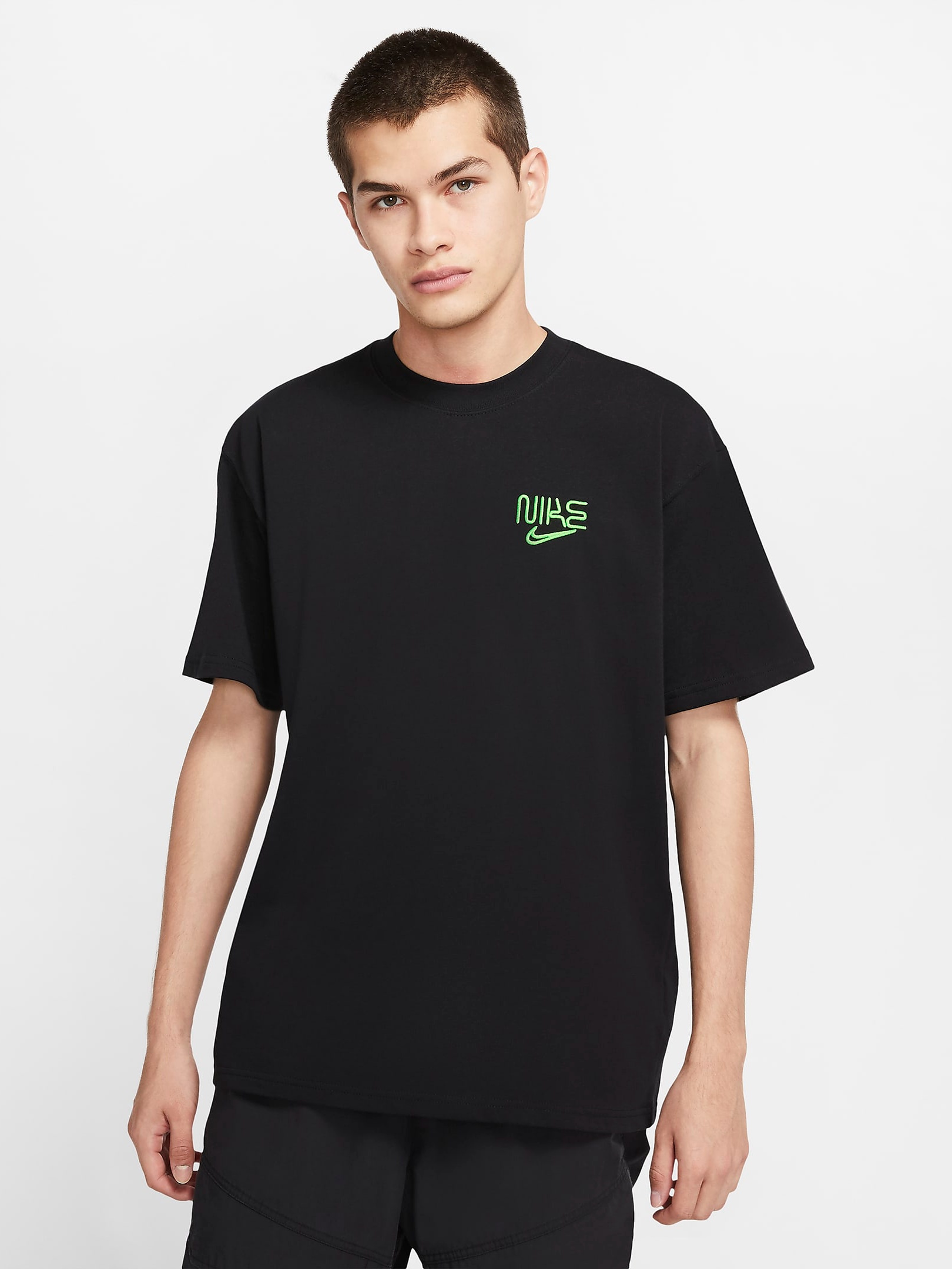 

Футболка Nike M Nk Mi Cty Elv Ss 90 Tee DB5950-010 XL