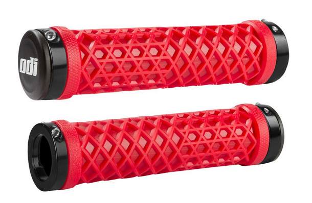 

Грипсы ODI Vans® Lock-On Grips, Bright Red w/ Black Clamps (красные с черными замками)
