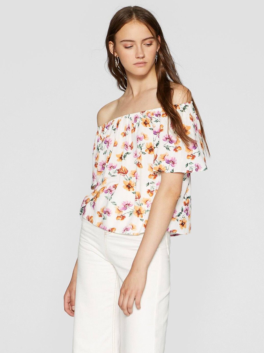 

Топ Stradivarius 6044119004a84 S Белый
