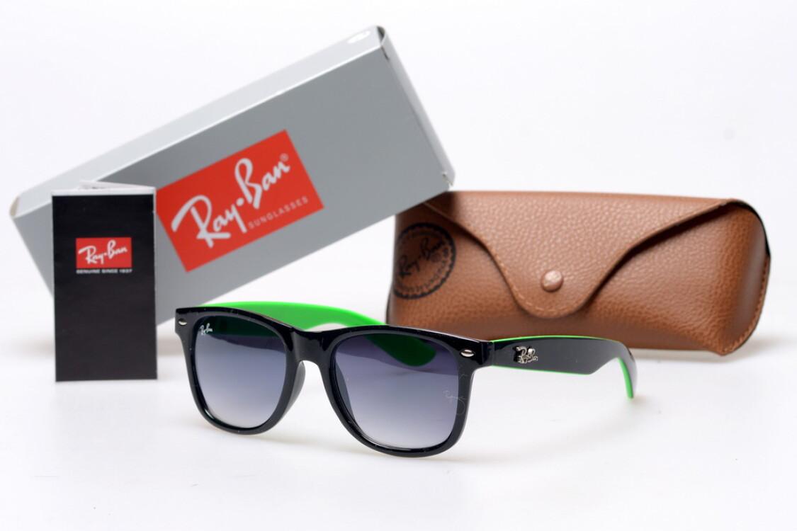 

Солнцезащитные очки Ray Ban Wayfarer (Вайфаеры) 2140-c5