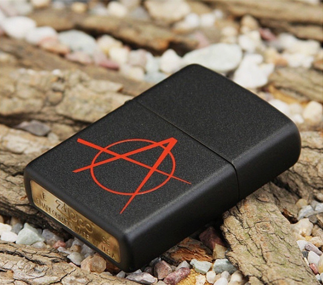 

Зажигалка Zippo 218 BLACK MATTE ANARCHY (20842)