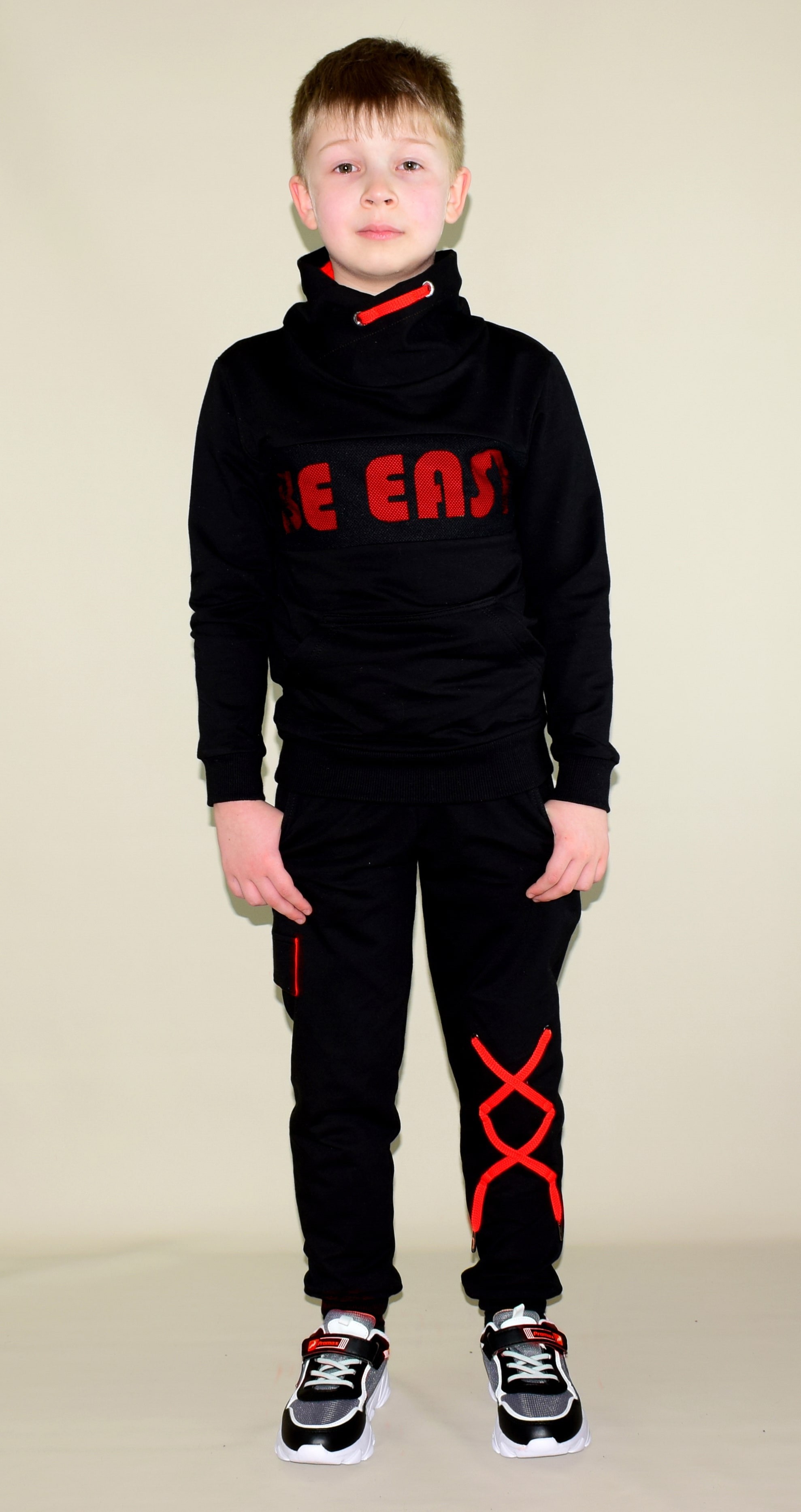 

Спортивный костюм Be easy 98 Черный (T-NB01-98-DB-Rd)