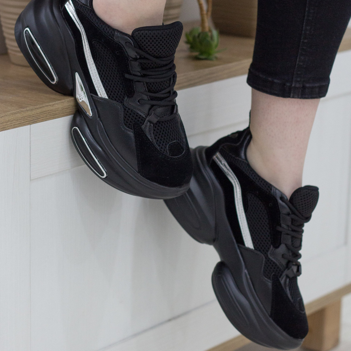 

Кроссовки женские Shoes Fannya 2802 36 размер 23 см Черный