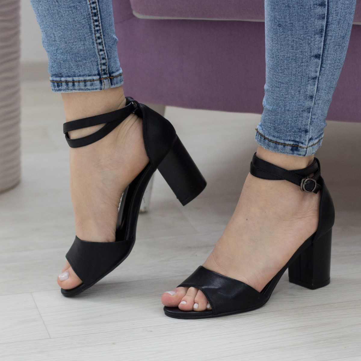 

Женские босоножки Shoes Mac 2757 38 размер 24.5 см Черный