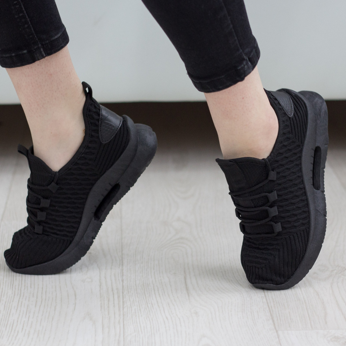 

Кроссовки женские Shoes Ymilie 2661 36 размер 23.5 см Черный