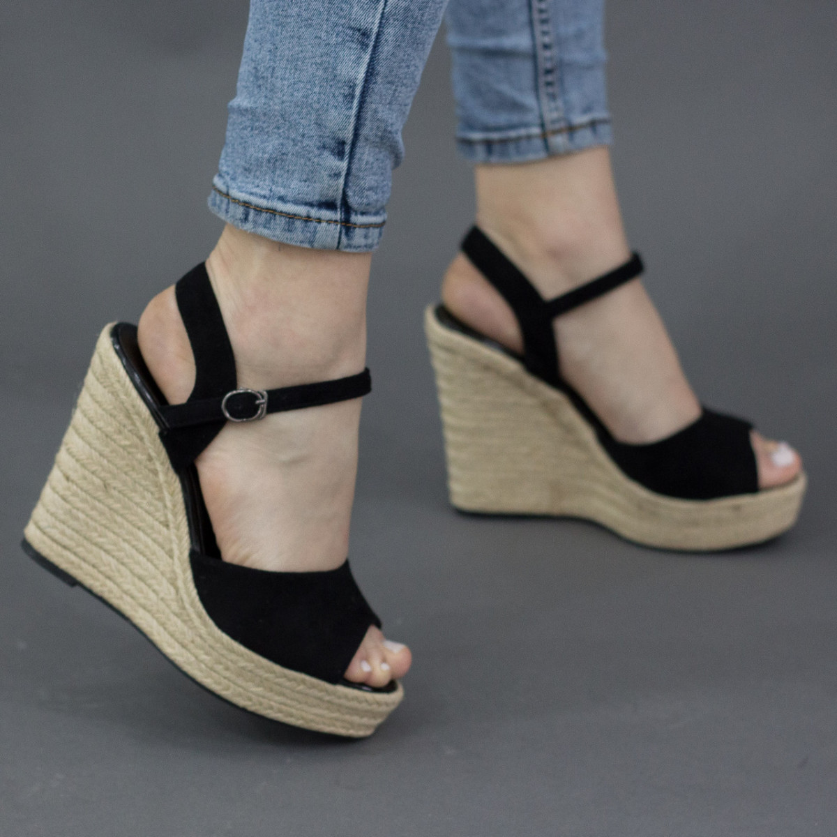 

Женские босоножки Shoes Abendigo 2732 39 размер 25 см Черный