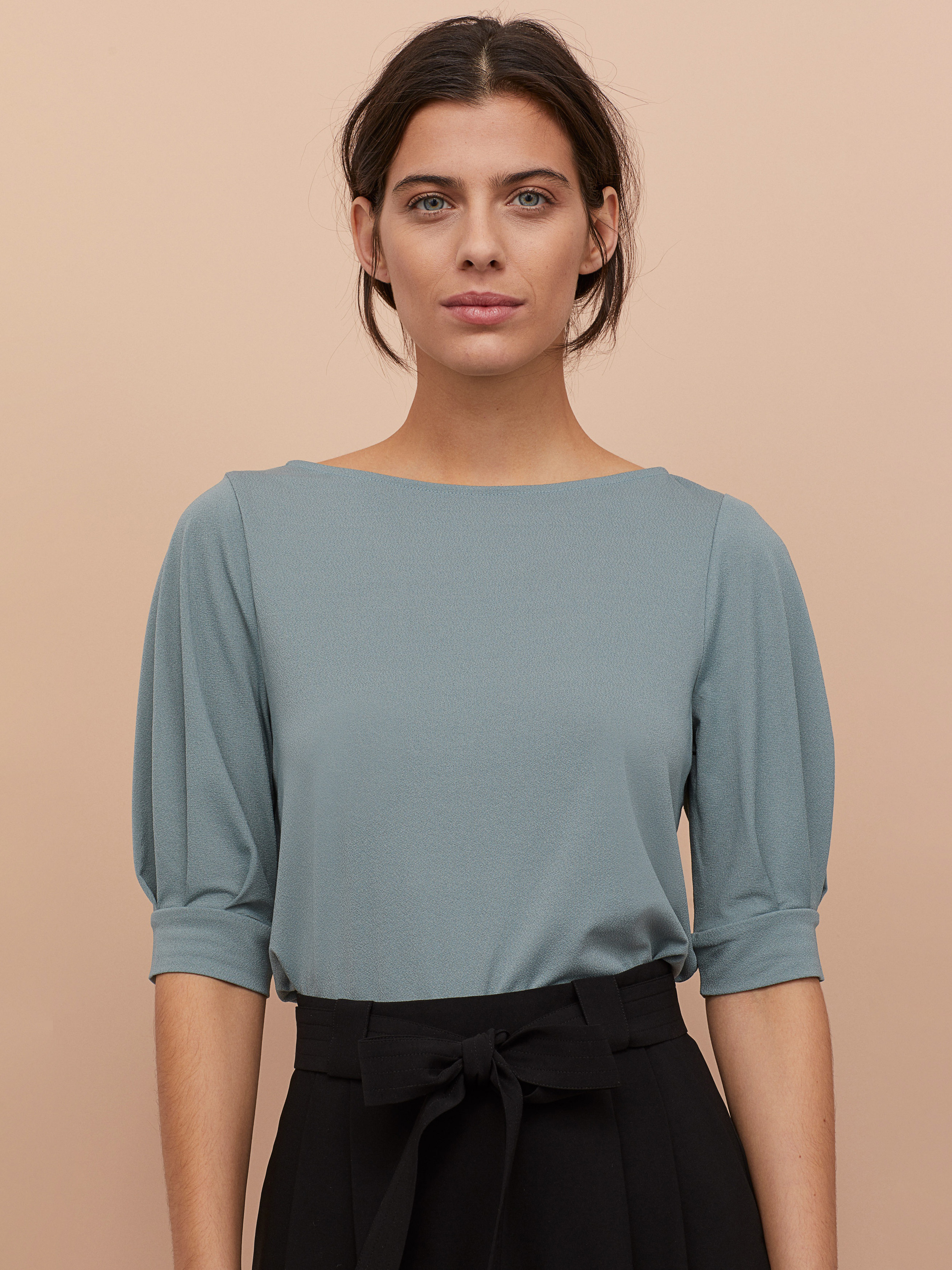 

Блузка H&M 060664074 S Бледно-зеленая