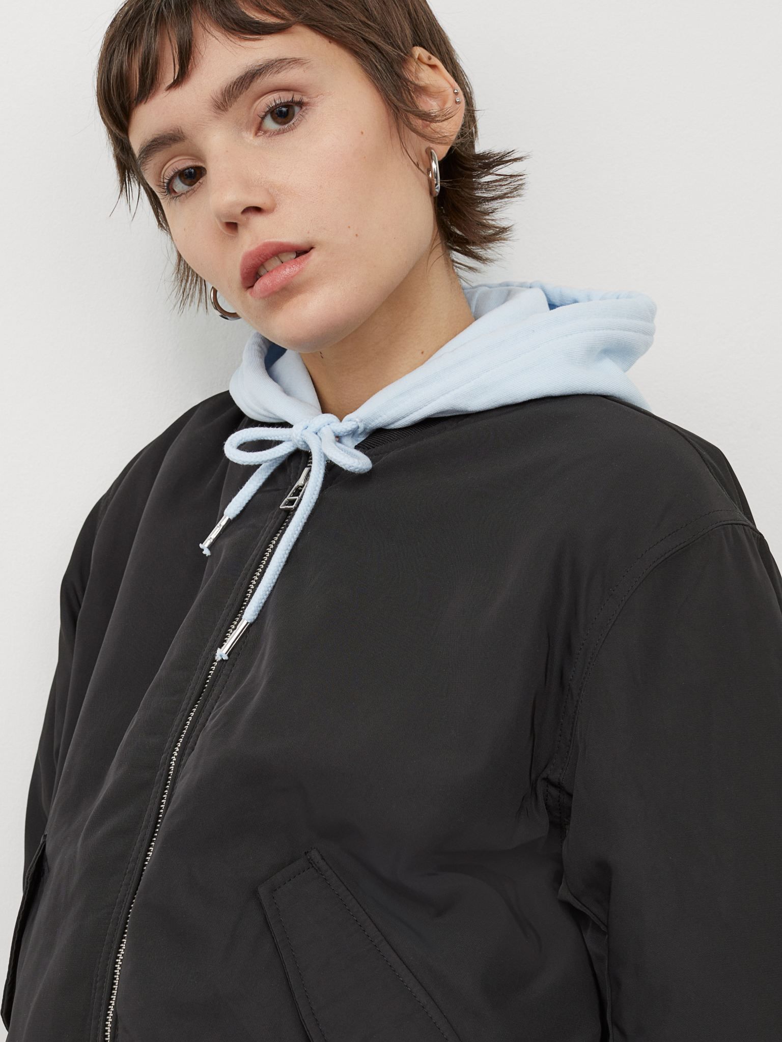 

Бомбер H&M 92213736 XL Черный