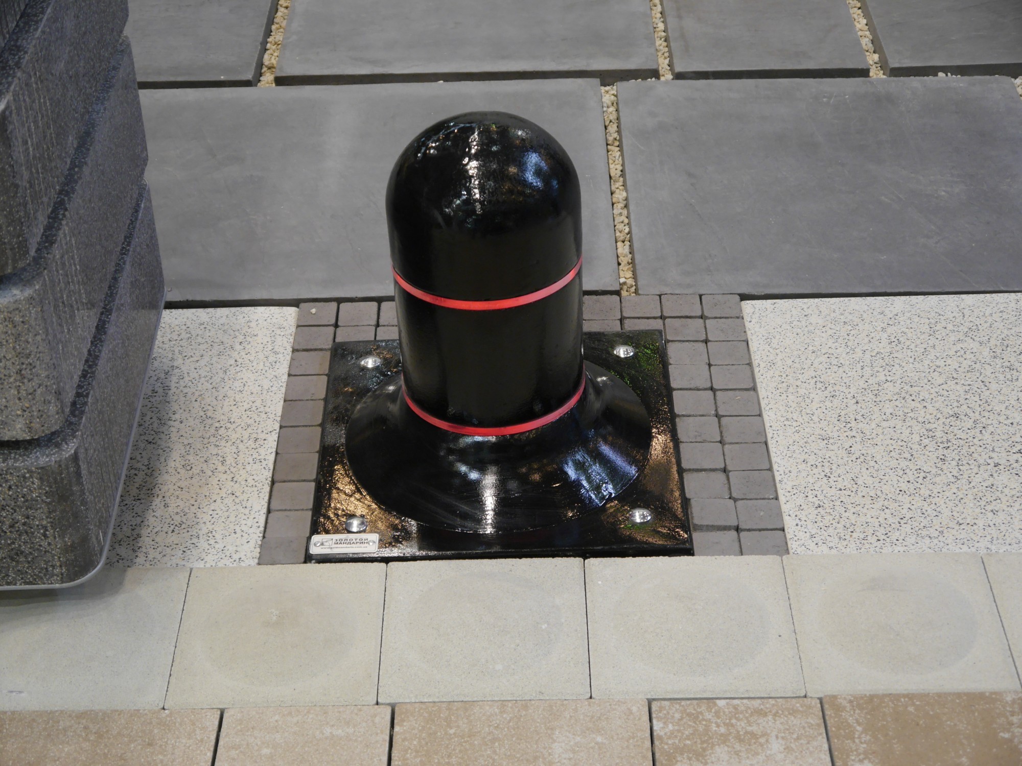 

Стовпчик лайт круг Золотой Мандарин з підсвічуванням 400*400*395 чорний