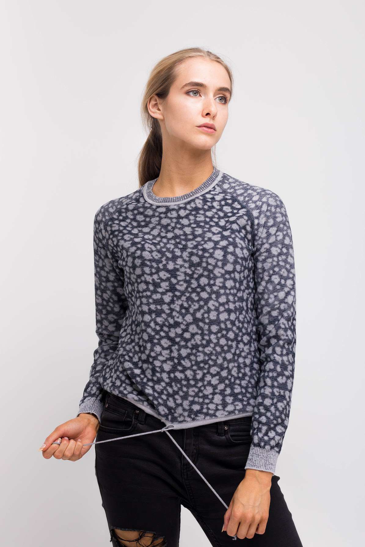 

Джемпер Наталка Шерил L серый