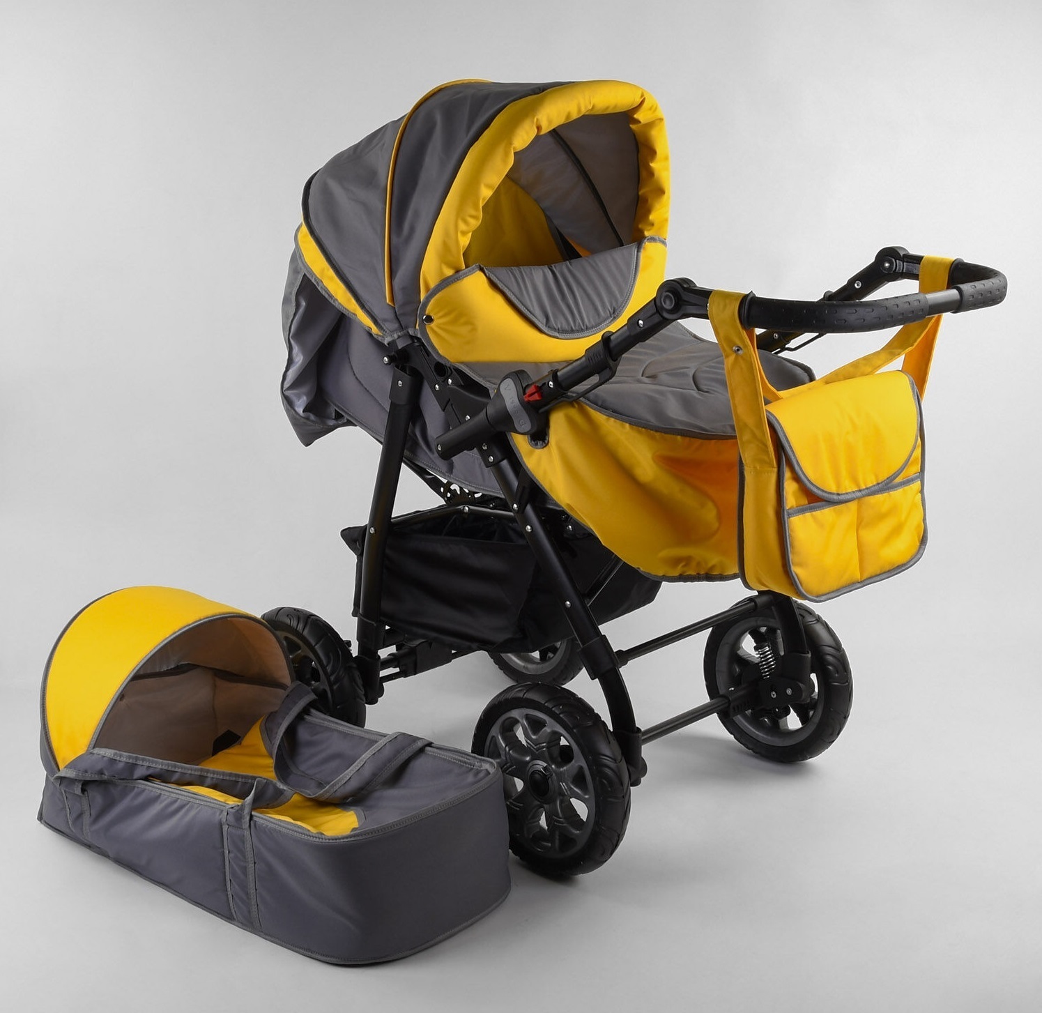 

Коляска-трансформер Viki Karina 86- c 99 Grey / Yellow (86- c 99)