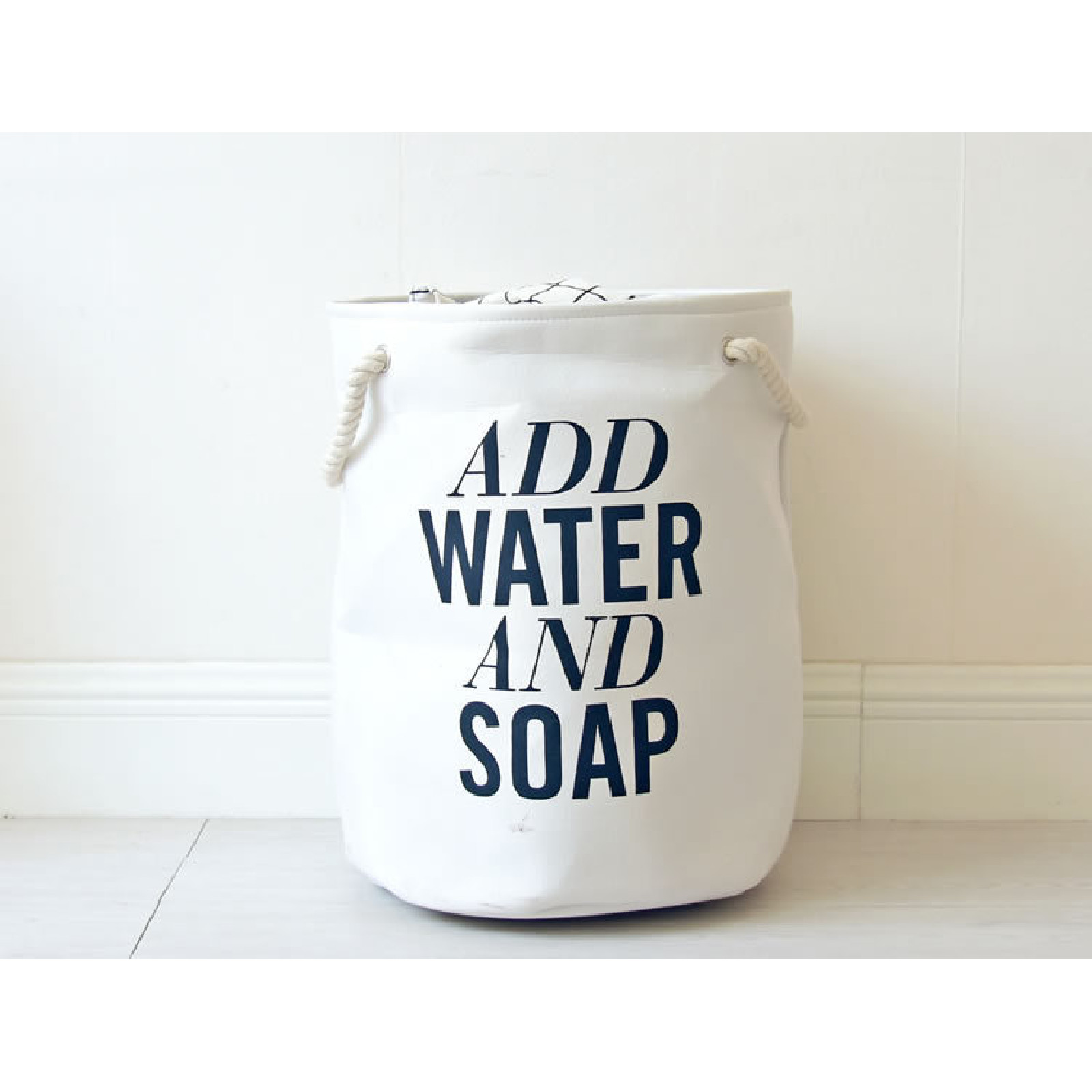 

Корзина для игрушек белая Add water and soap