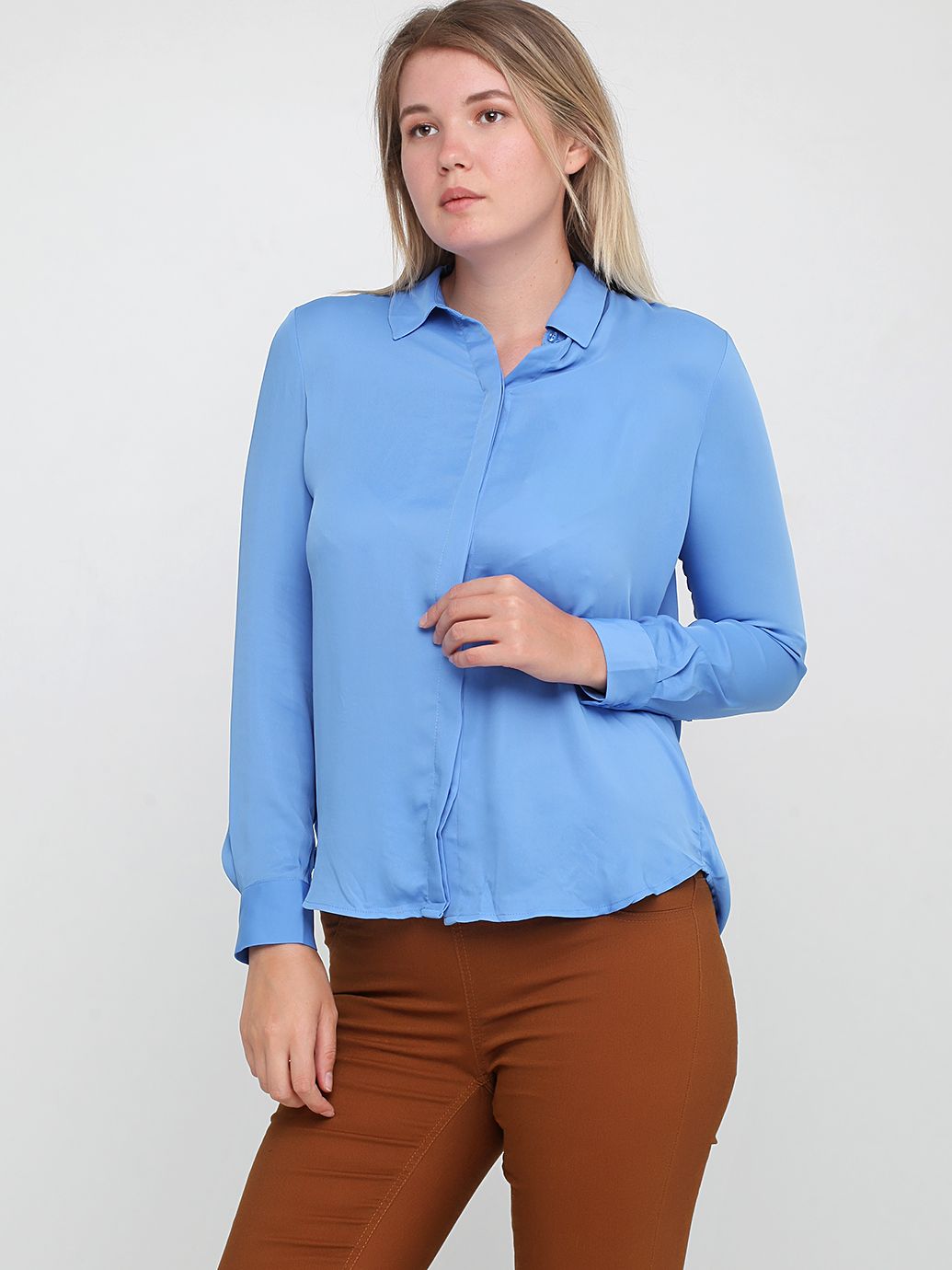 

Рубашка H&M 0457412-01 42 Голубая