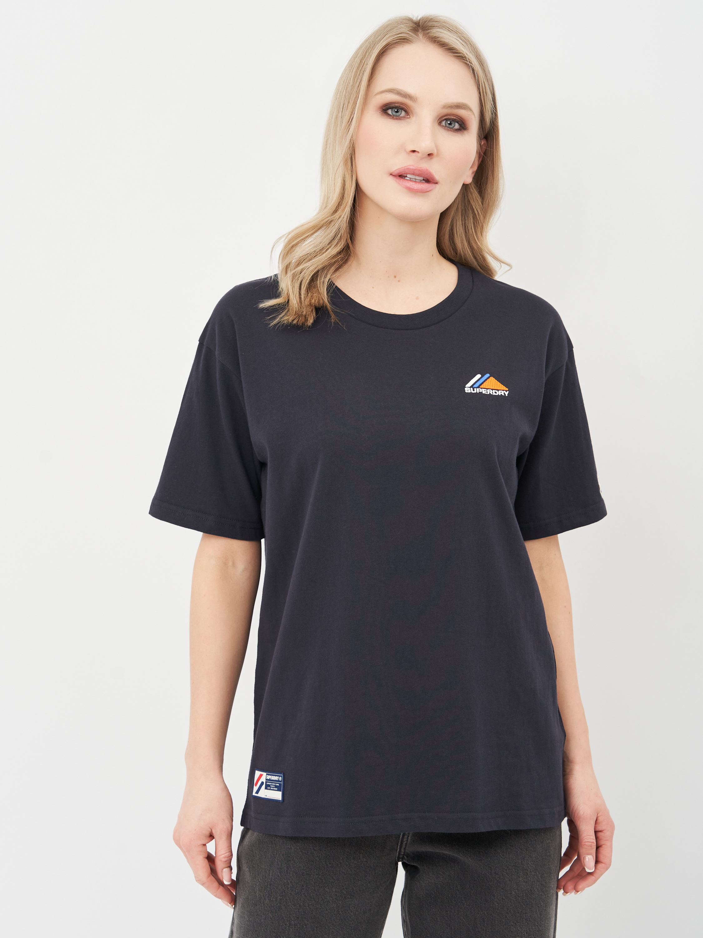 

Футболка Superdry Mountain Sport Emb Tee W1010606A-JKE M (12) Deep Navy