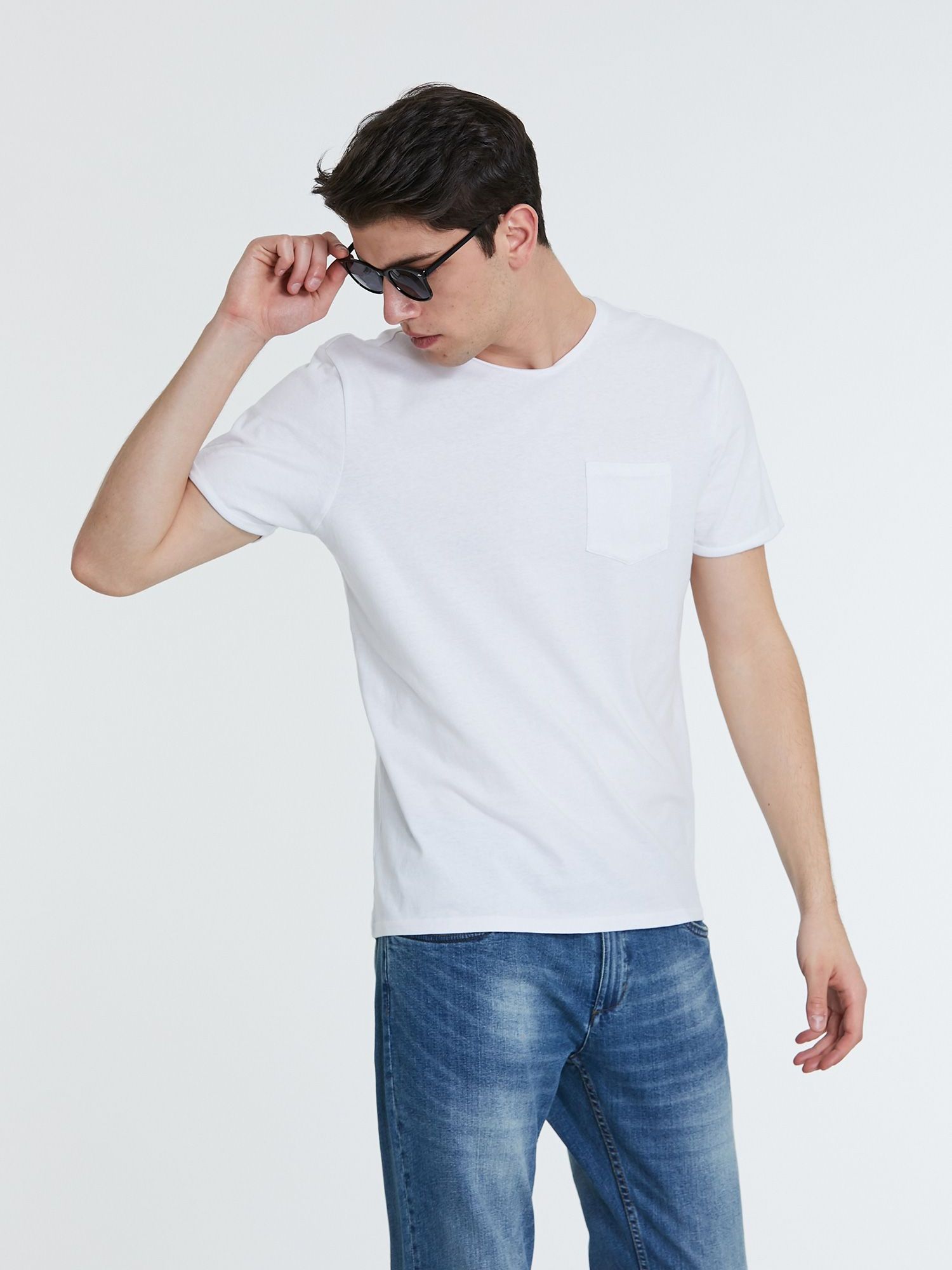 

Футболка Piazza Italia 40539-13 XL White