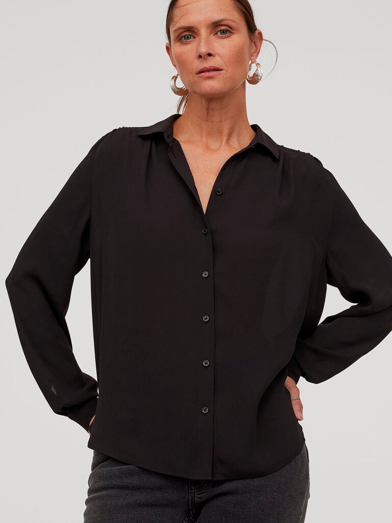 

Блузка H&M 0842605-1 M Черная