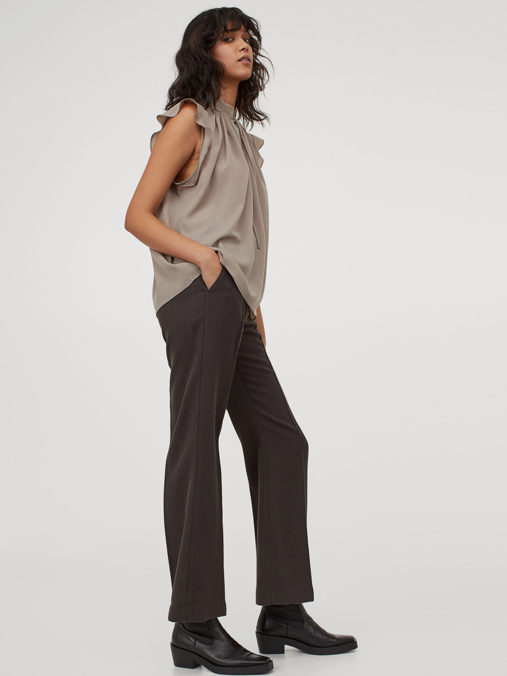 

Блузка H&M 0855735-1 L Хаки