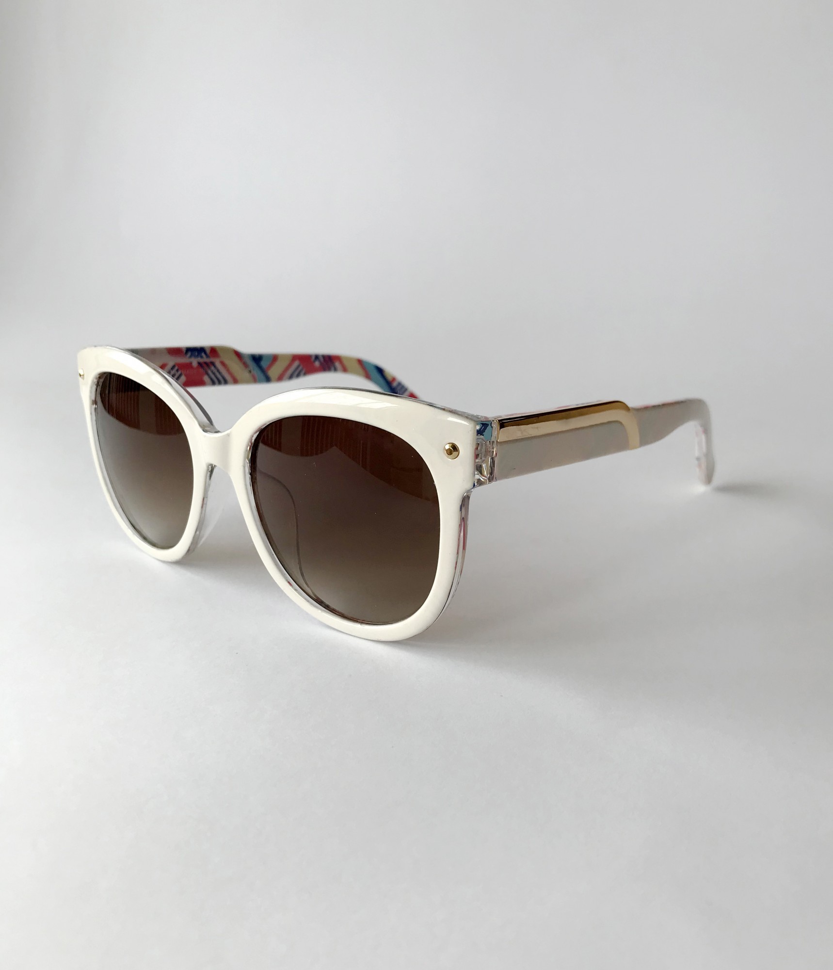 

Женские солнцезащитные очки Urban Studio (15030.2)