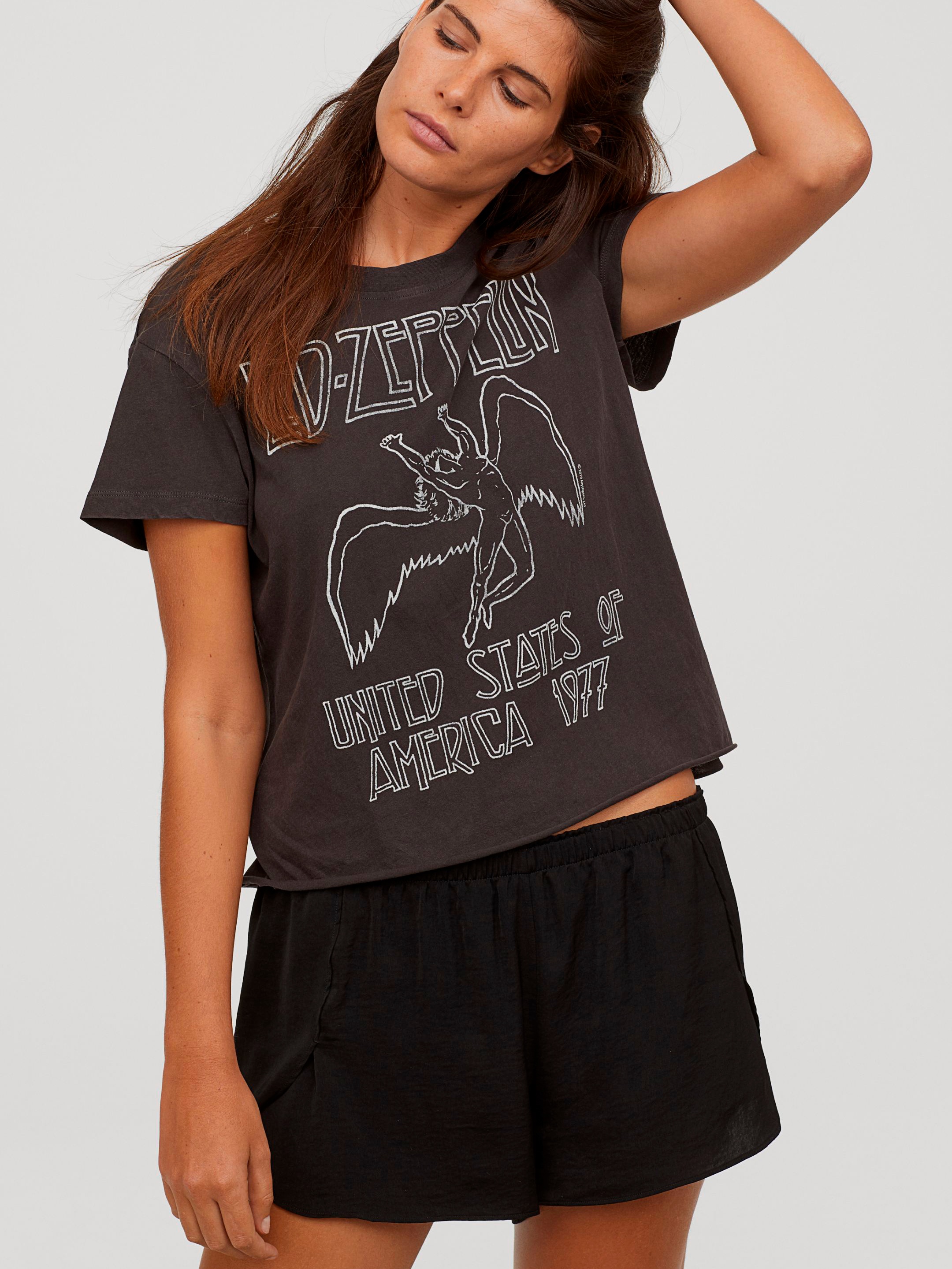 

Футболка H&M 0785088-0 L Серая