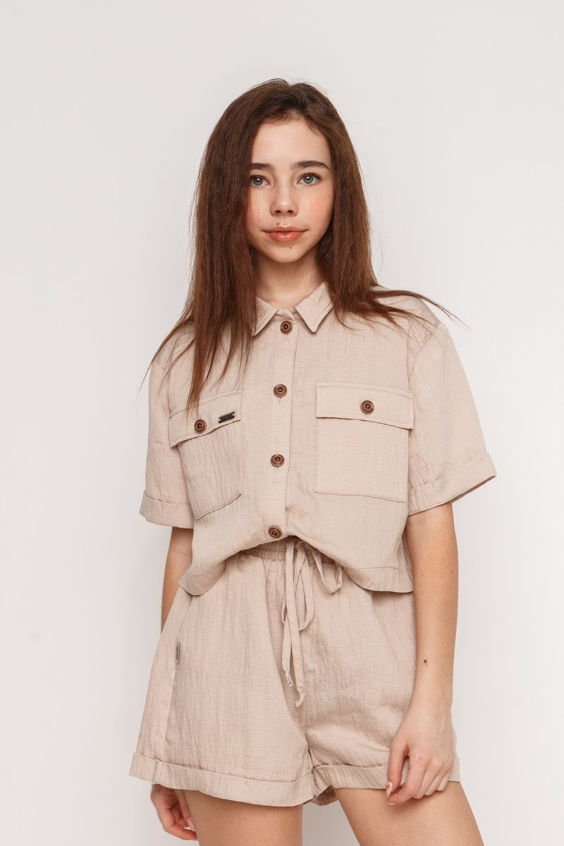 

Костюм блуза шорти Suziе Медина беж 152