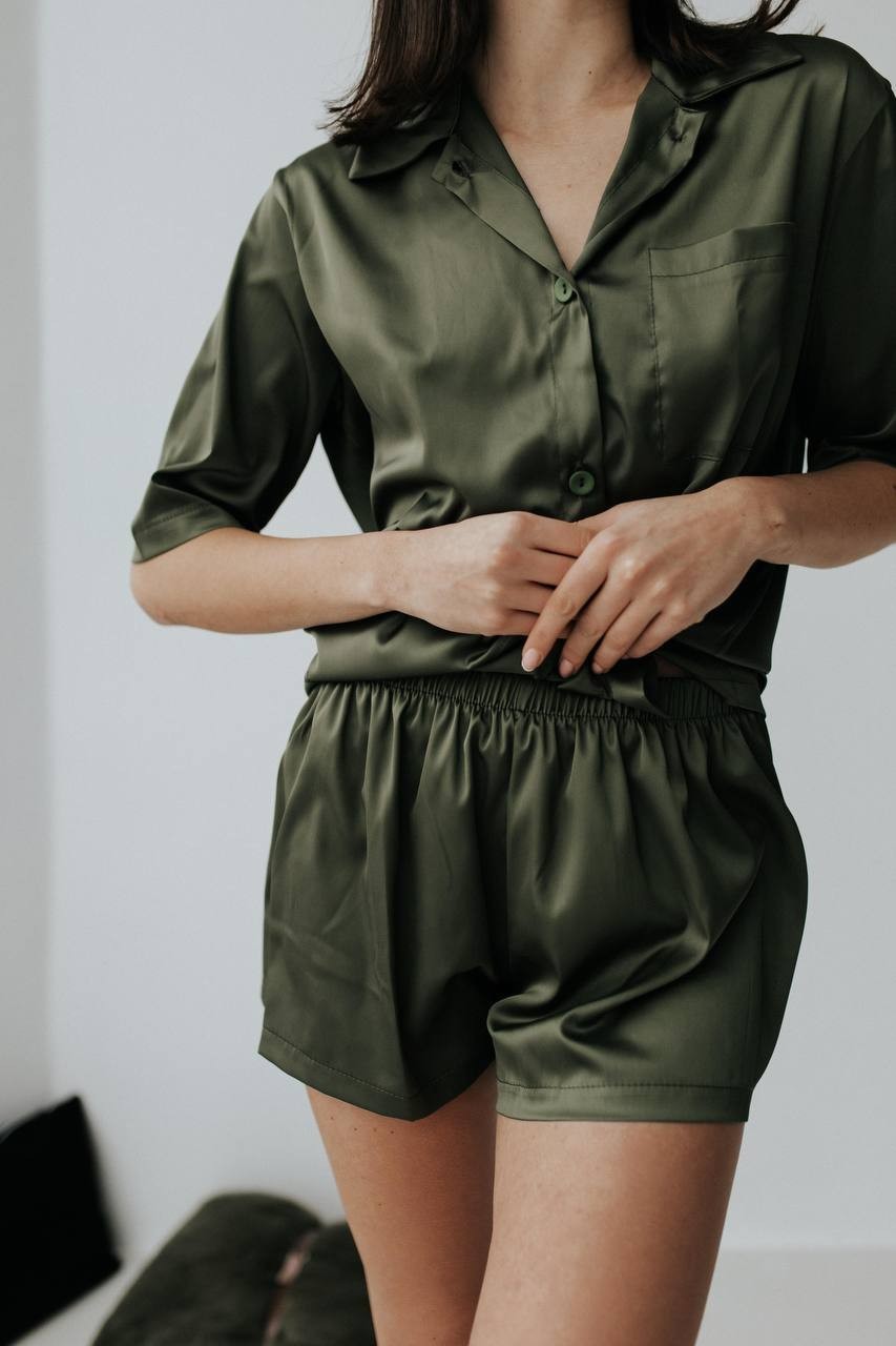 

Пижама Hochu.brand (Рубашка+Шорты) S в цвете хаки