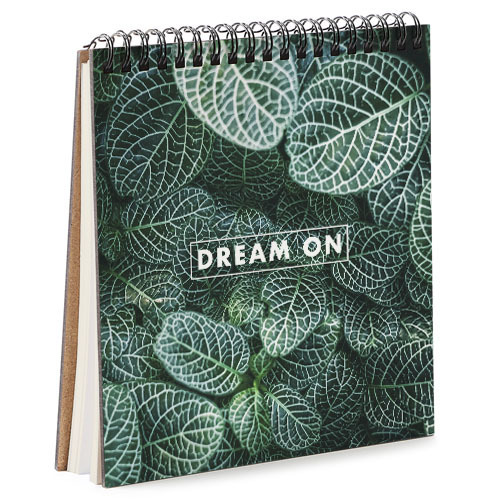 

Скетчбук Presentville Dream on 16,7х18 см
