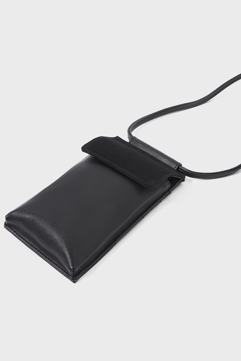 

Женская черная сумка Carrie Utility Phone Accessorize OS 189001