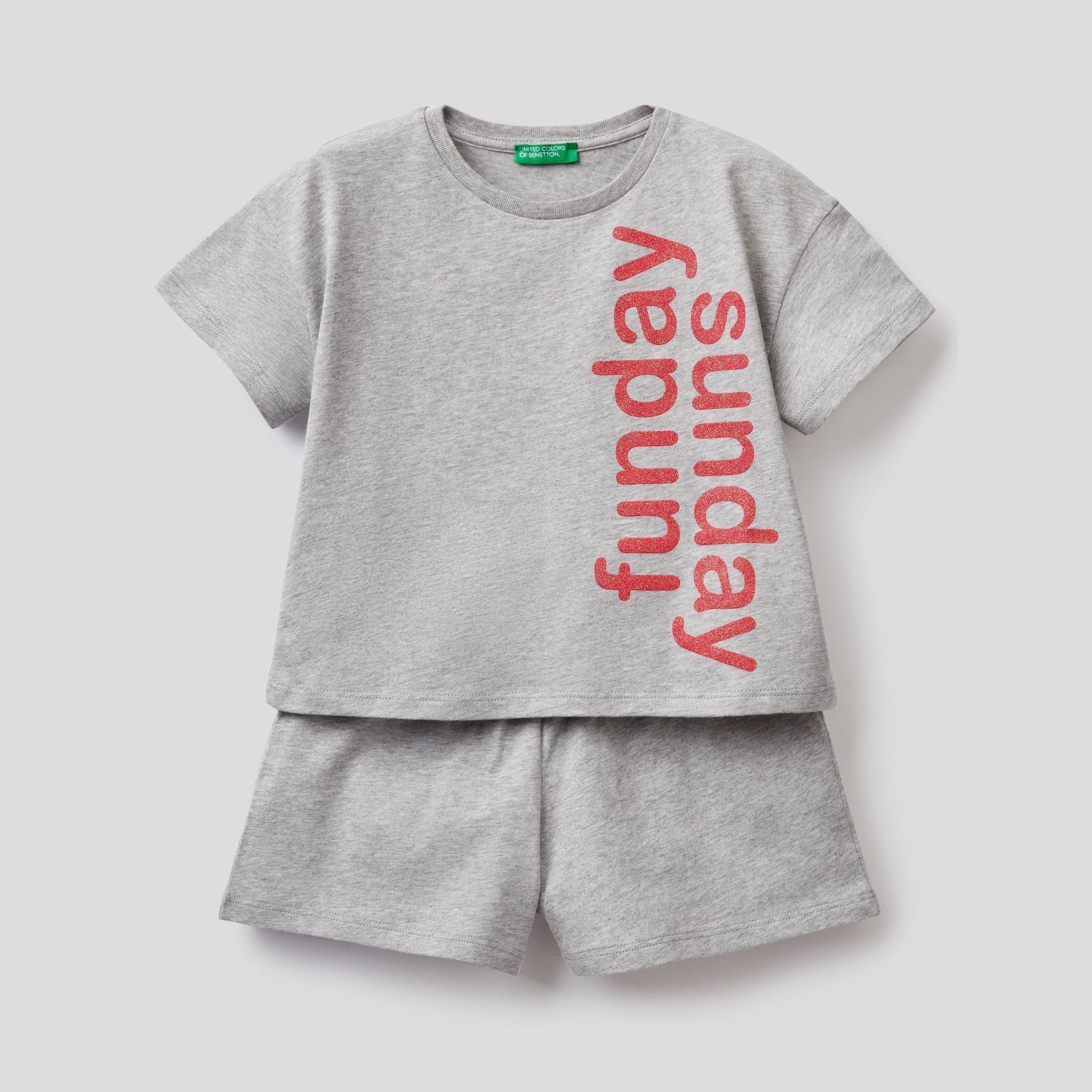 

Костюм (футболка + шорты) United Colors of Benetton 3096Z11SN.G-501 150 см XL (8300898134347)