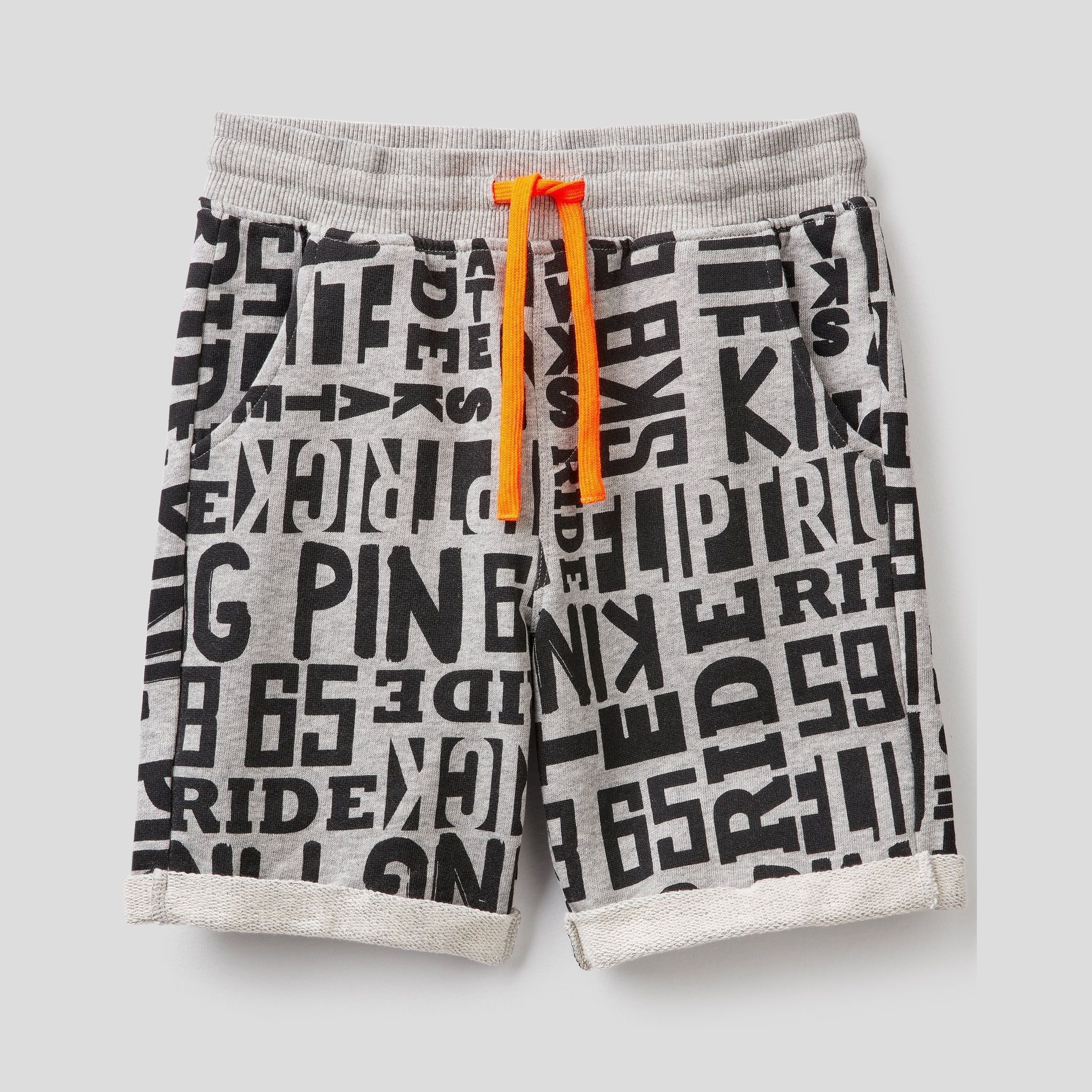 

Шорты United Colors of Benetton 37LQI0194.G-67J 130 см M