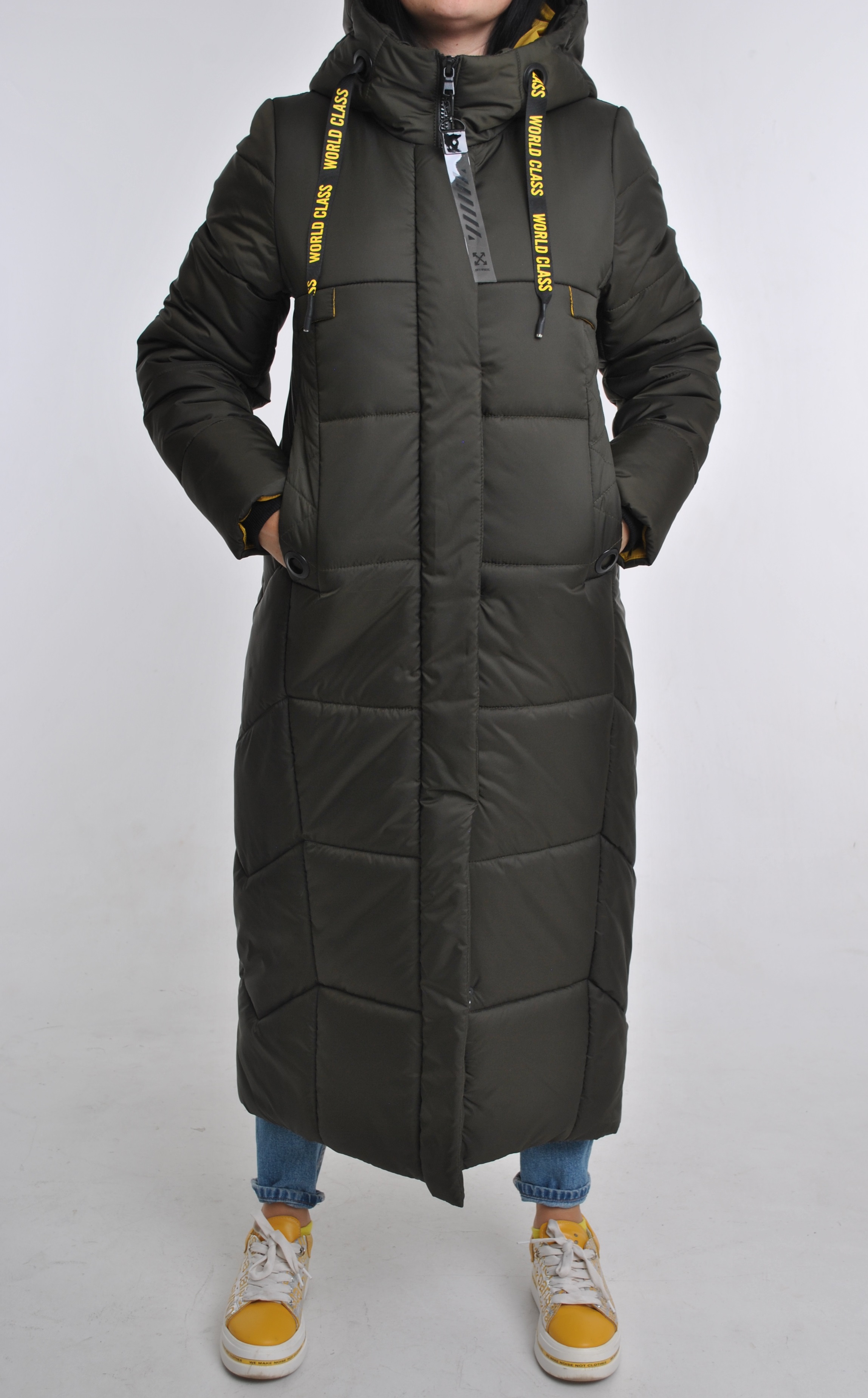 

Зимняя длинная теплая макси-куртка с капюшоном,в хаки - болотном цвете,р.54