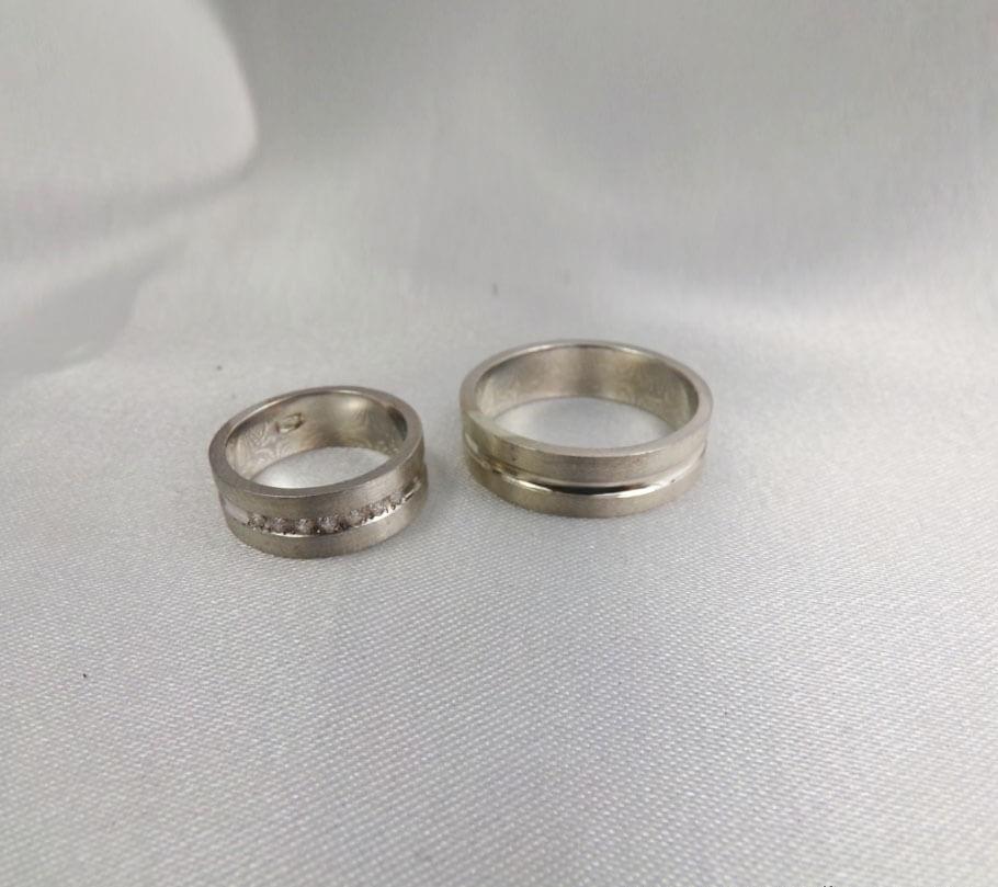 

Свадебные кольца Maxi Silver Maxi Silver 5891 ZL, размер 15.5