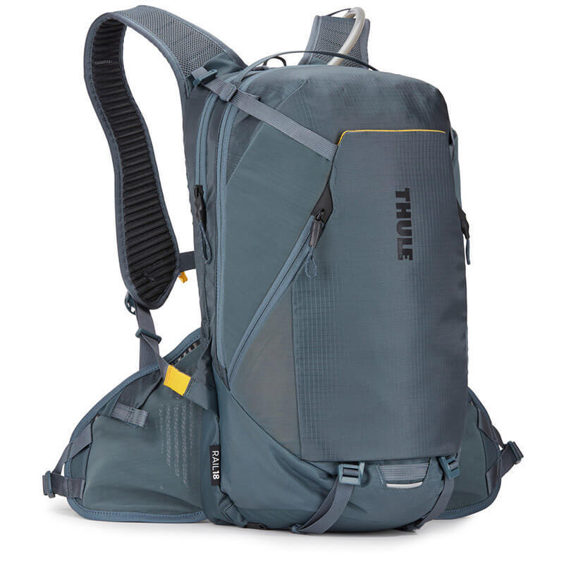 

Спортивный рюкзак Thule Rail Backpack 18L Dark Slate (TH 3204482)