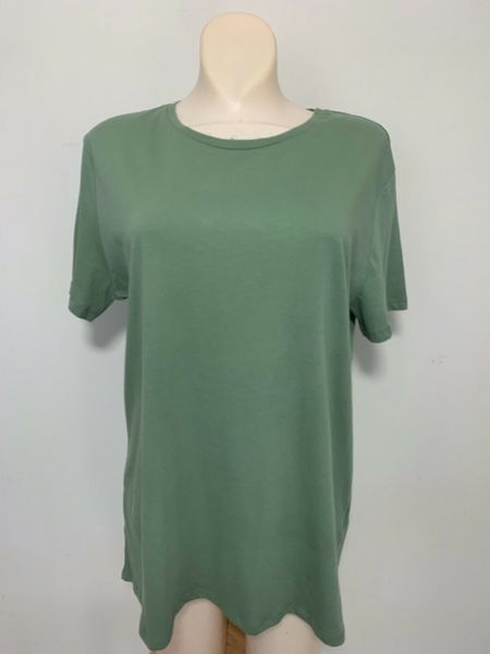 

Футболка Zara L Зеленая (1201-522)