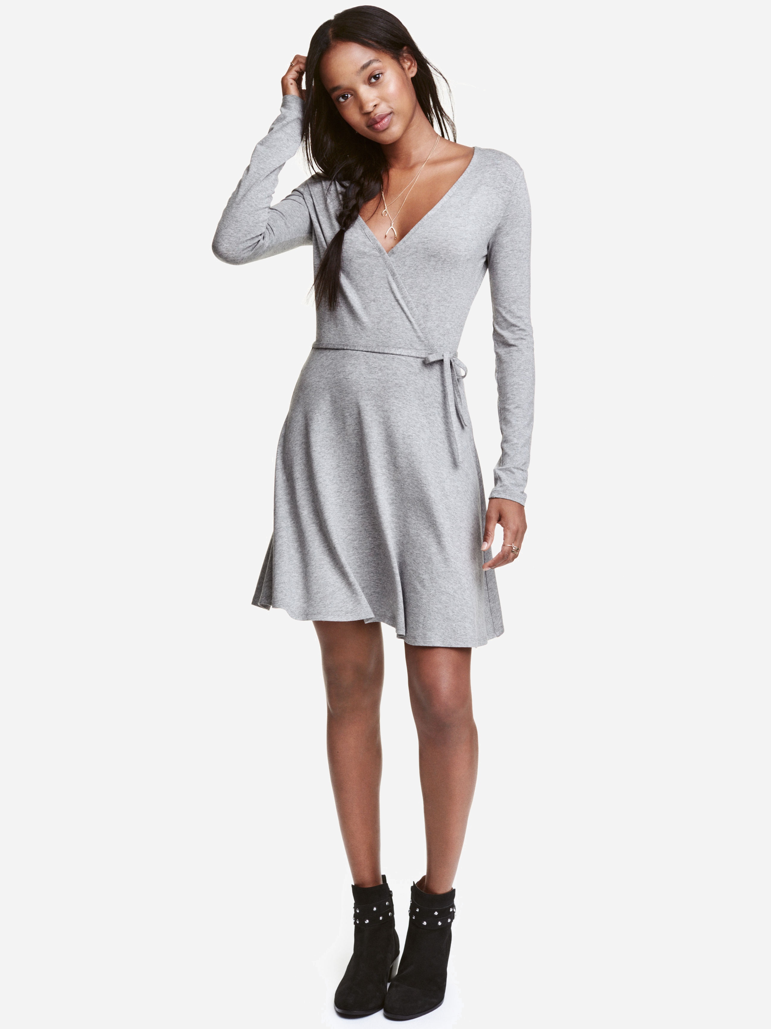 

Платье H&M 4259054-ABKU 44 Серое