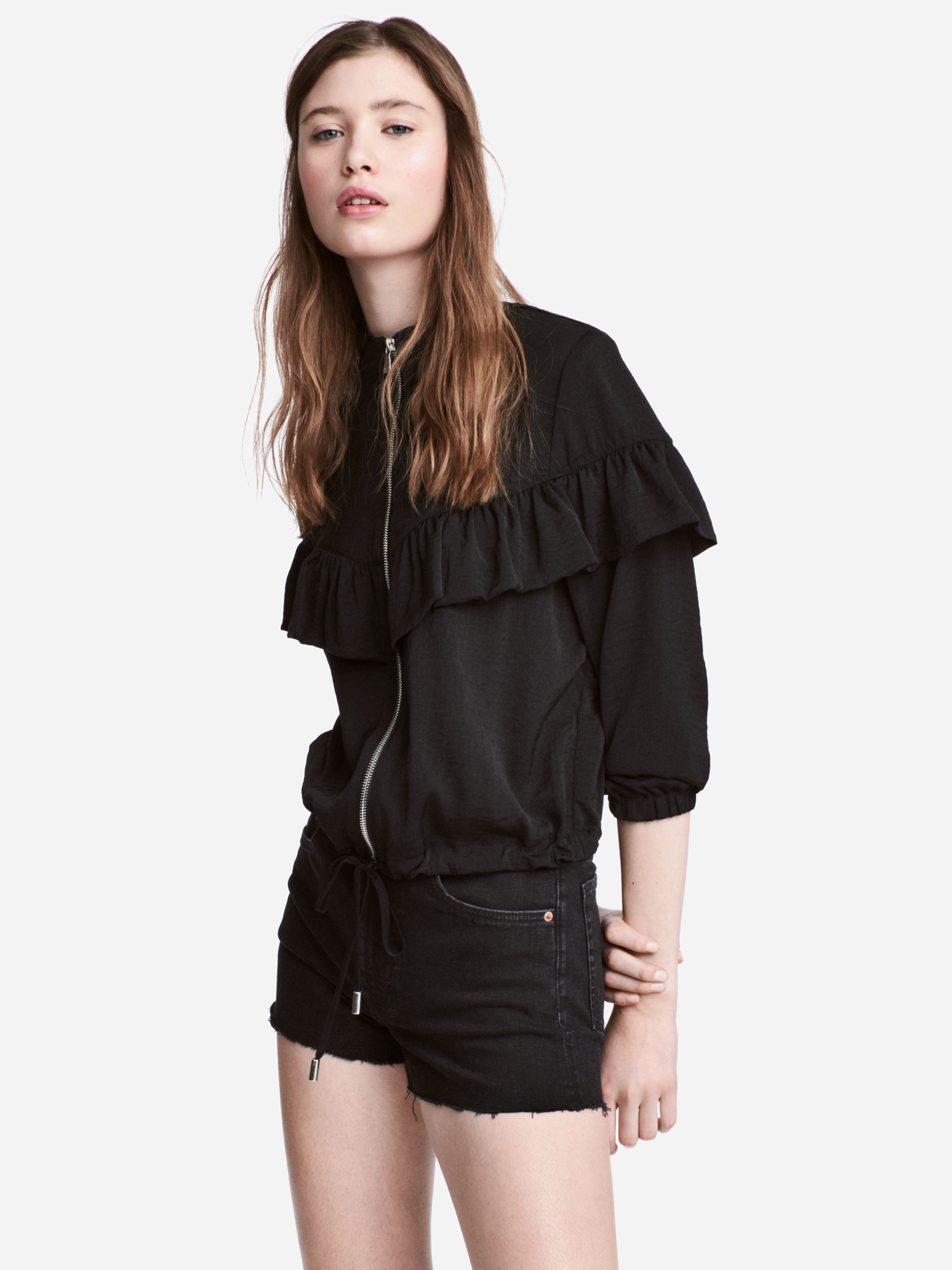 

Бомбер H&M 5270235-AAAD 42 Черный