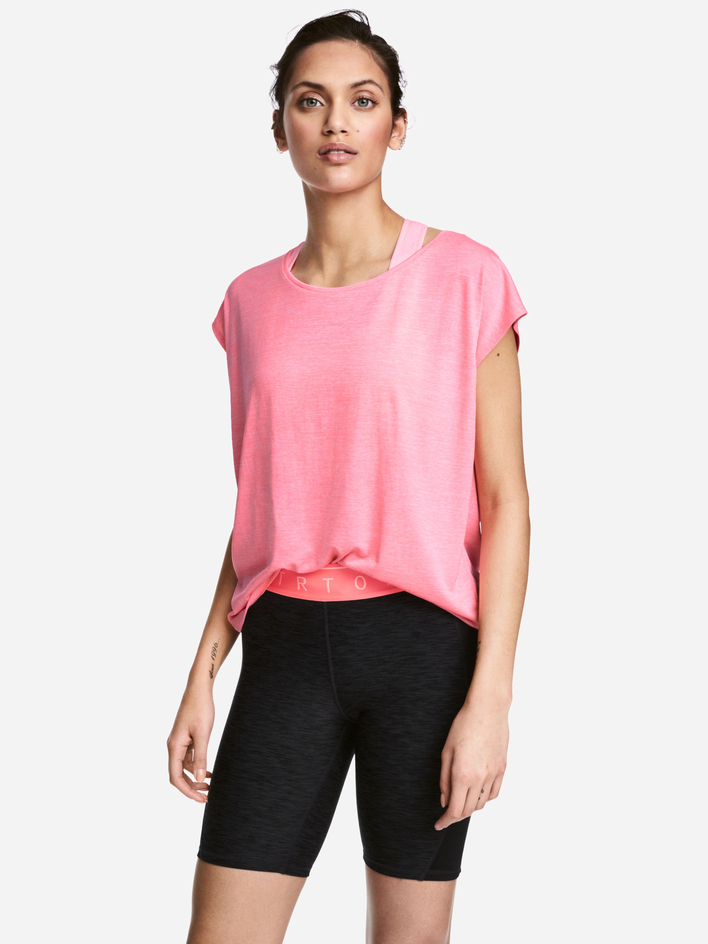 

Футболка H&M 4541845-ACSO M Ярко-розовая
