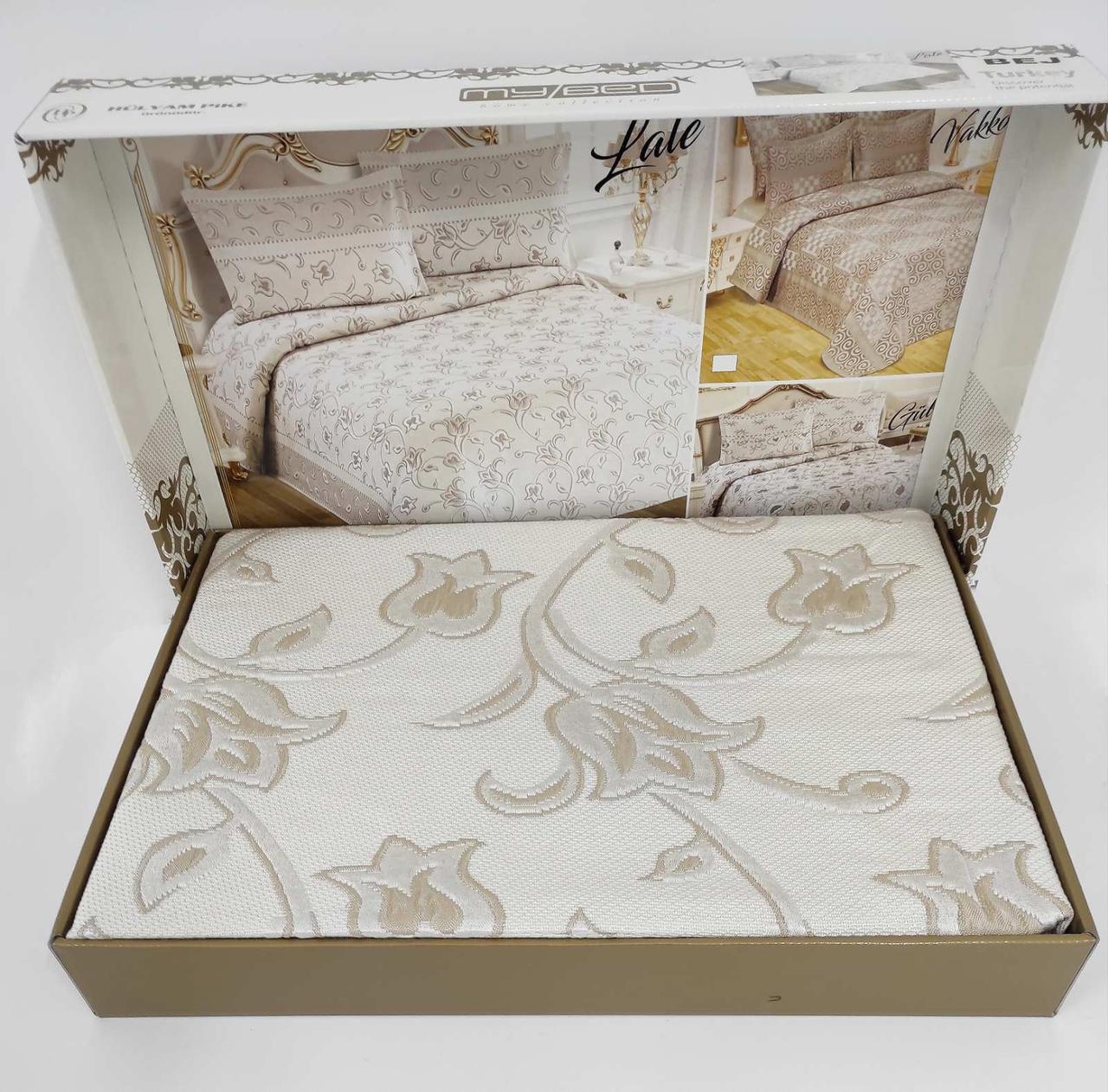 

Покрывало My Bed Жакард 240x260 с наволочками Lale Bej