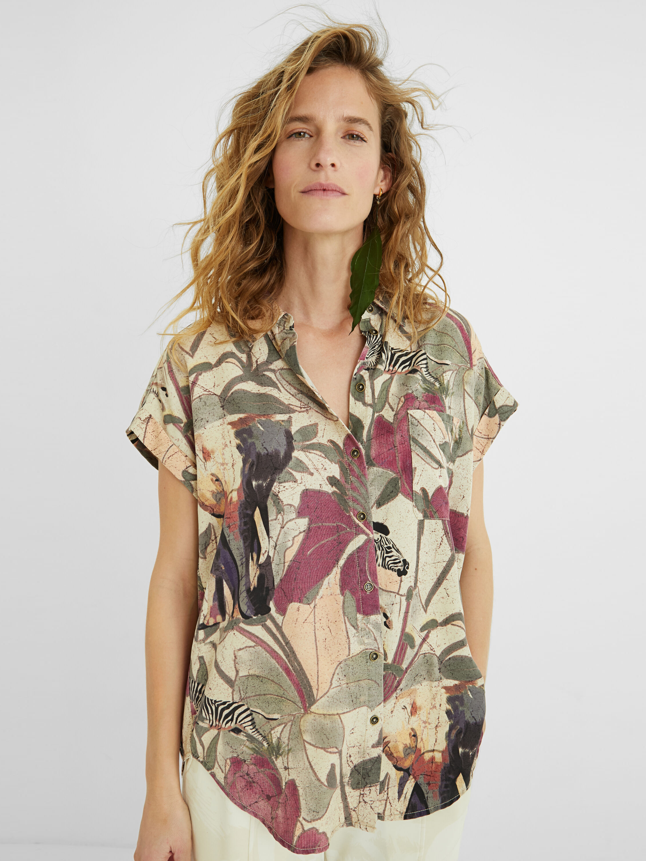 

Рубашка Desigual 21SWCN05-1023 L