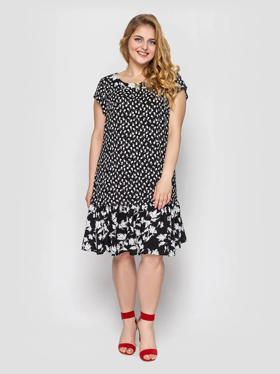 

Платье VLAVI Яна 1154234  Черное/Белое, Платье VLAVI Яна 1154234 54 Черное/Белое