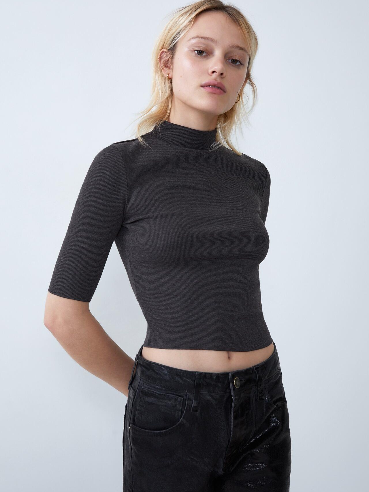 

Топ Zara 3253/856/809-ACXW M Темно-серый