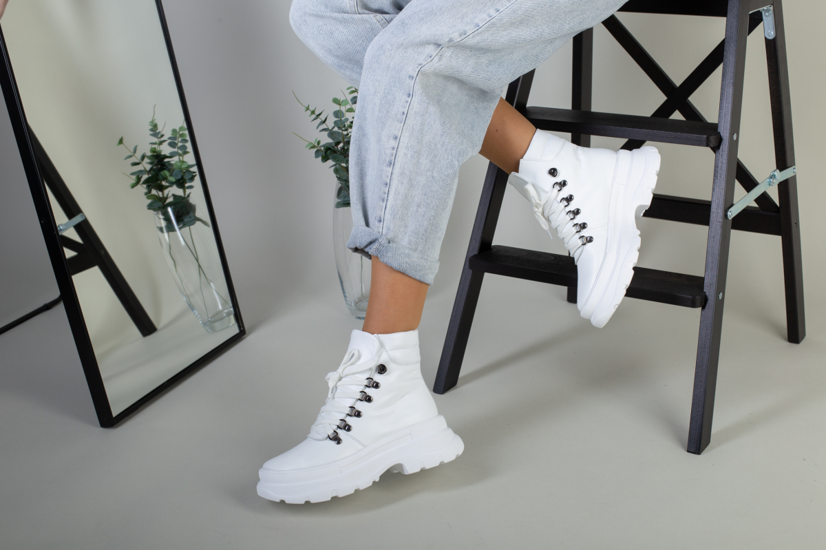 

Ботинки VZUTIK 37 Белый 5539-1д/37