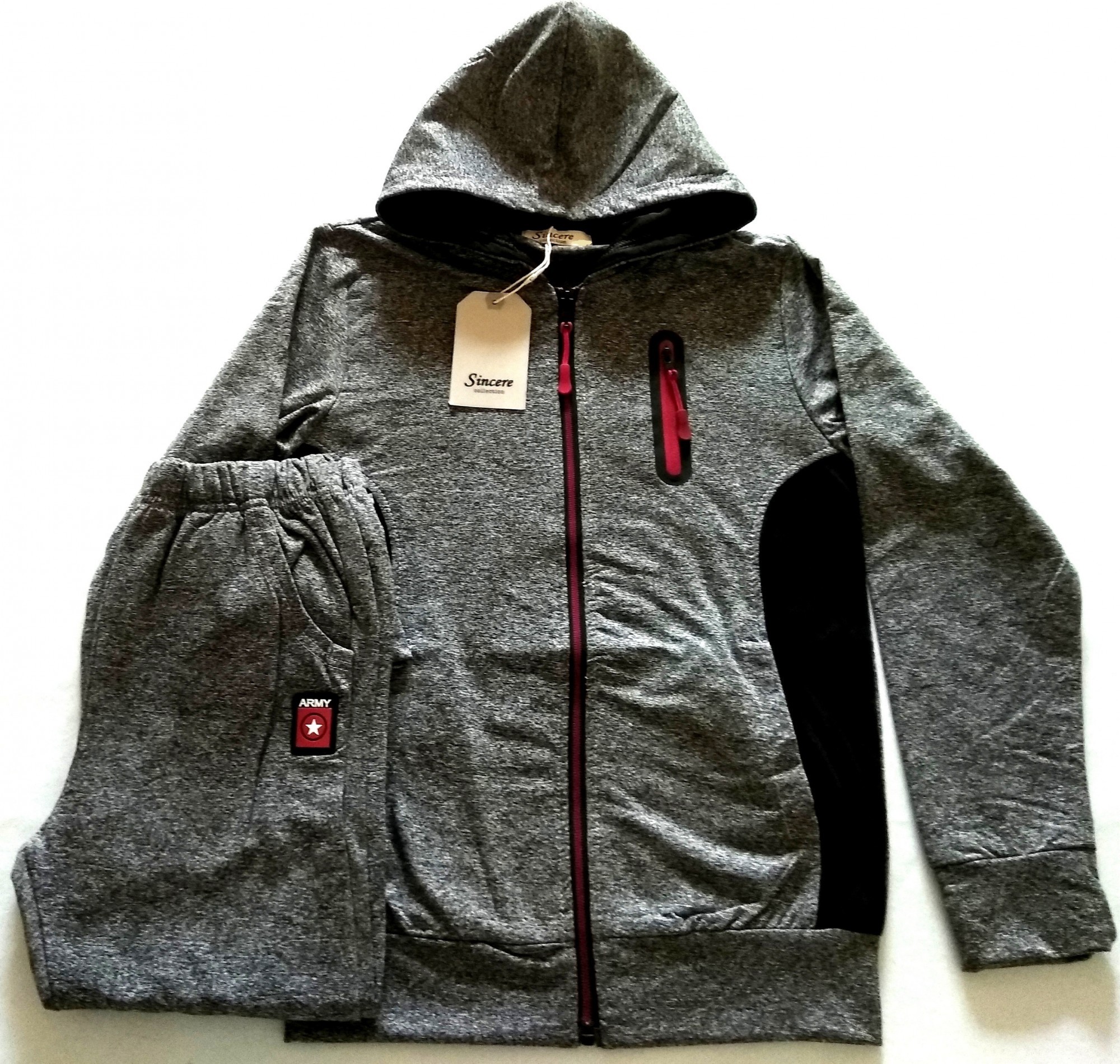 

Спортивный костюм Sincere LL-2340 134 см Серый (СКМТ-0014)