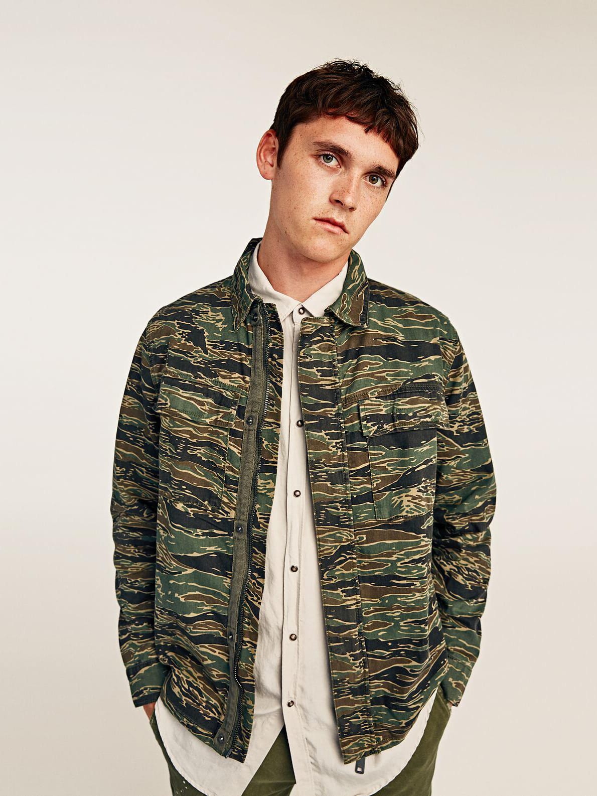 

Ветровка Zara 5971/325/505-ADUZ M Хаки