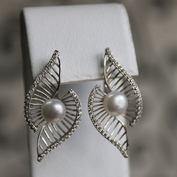 

Срібні сережки з перлами "Pearl"