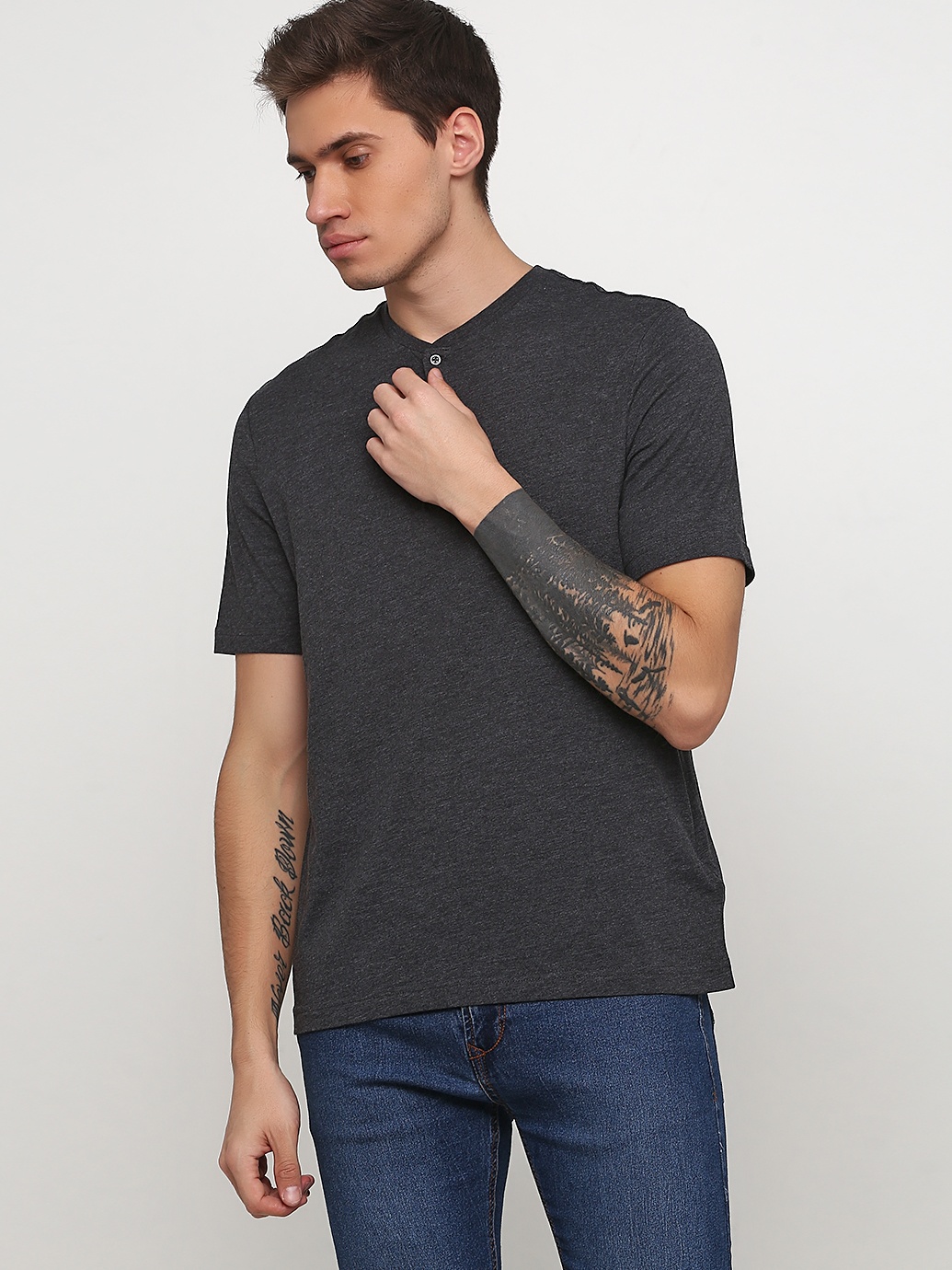 

Футболка H&M 0674180_пуг L Серая